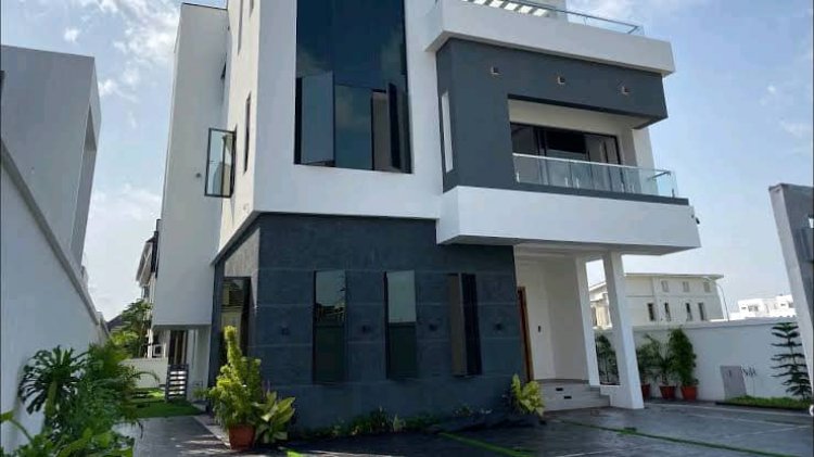 Lagos 10 Best Properties