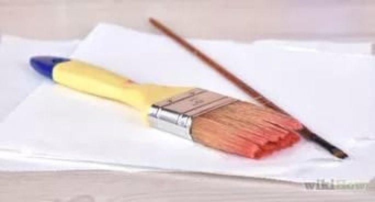 Ways of Keeping Paint Brushes Soft