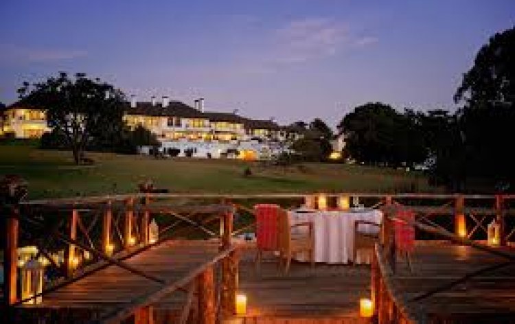 Hotels in Nanyuki: Fairmont Mount Kenya Safari Club