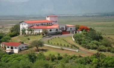 Travel Diaries: Grogan's Castle in Taveta