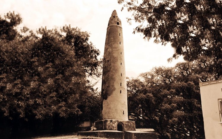 The 300 Year-Old Pillar of Mbaraki in Mombasa