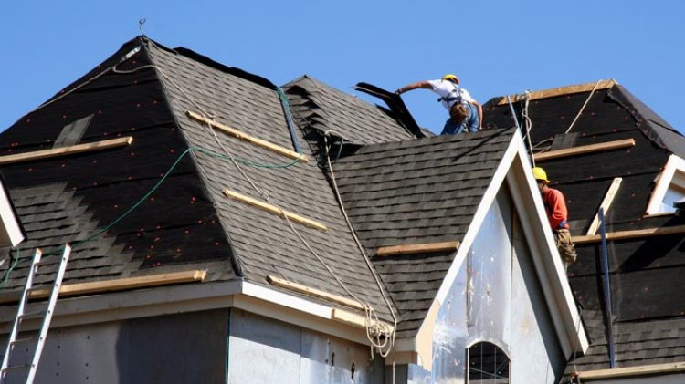 How to Find Out if the Roofing Company is Legal