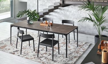 Choosing the Perfect Dining Table for your Home