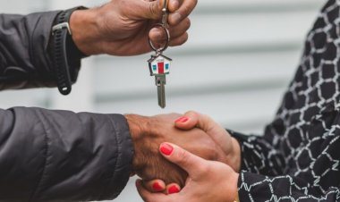 Right of Survivorship: What Happens When a Co-owner Dies?