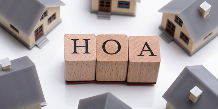 Balancing Homeownership in an HOA: Finances vs. Community Living